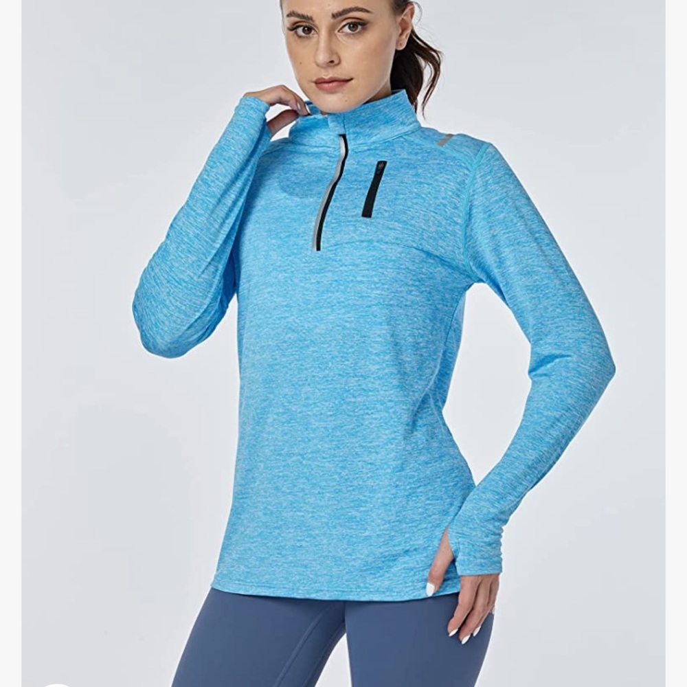 NWOT Long sleeve womens athletic running shirt